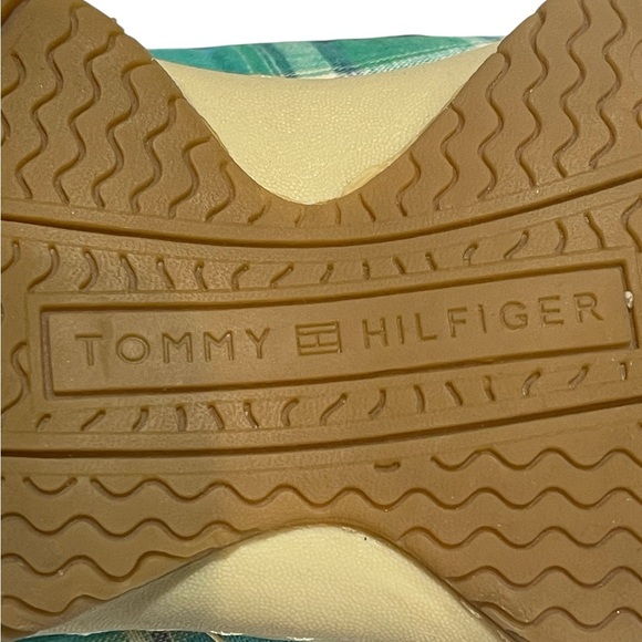 🔥SALE🔥TOMMY HILFIGER WOMENS TW SASSI NAVY  PLAID CASUAL BOAT SHOE SZ 8 M - Picture 8 of 10